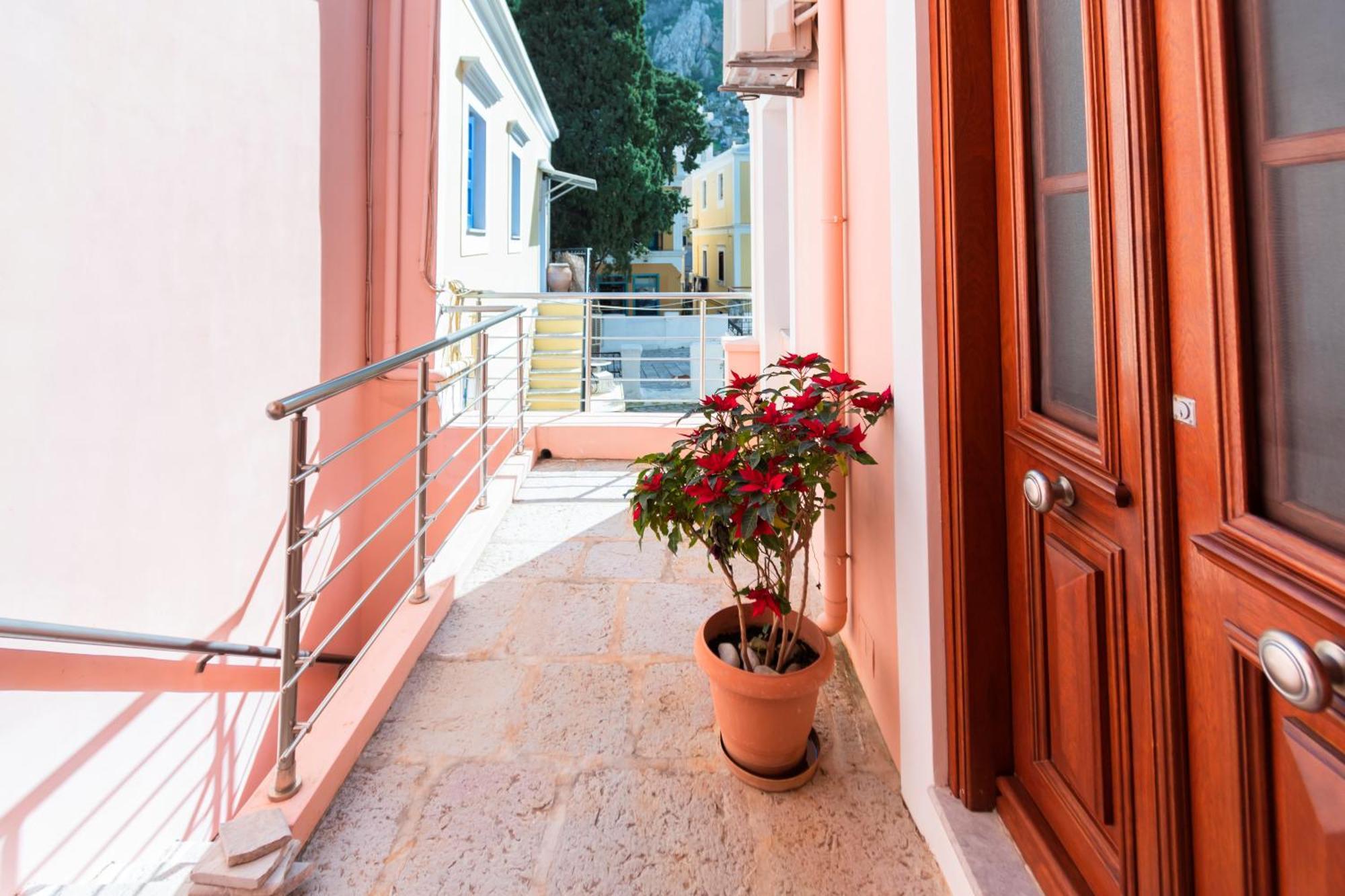 Yiayia'S Central Apartment Symi Exteriér fotografie